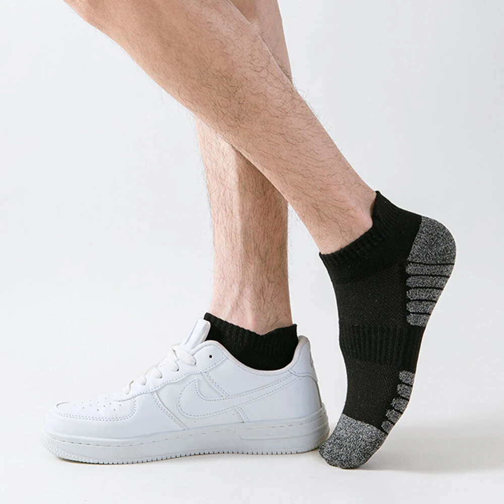 (image for) 5 Pairs Sports Socks Men's Short Socks Sweat-absorbent Breathable Mesh Athletic Ankle Socks Casual Thin Section Cotton Socks Size 38-45